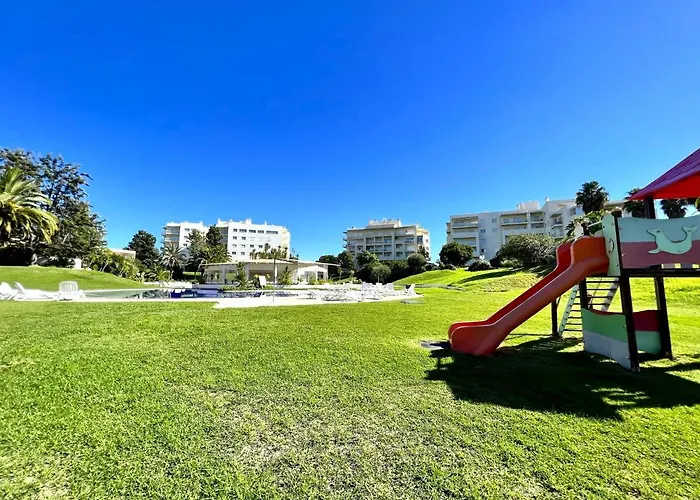 Alvor Paradise With Pool By Homing