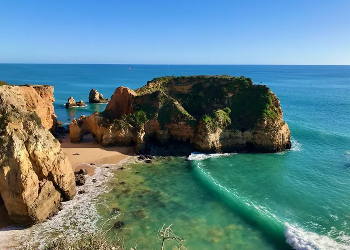 Alvor Paradise With Pool By Homing